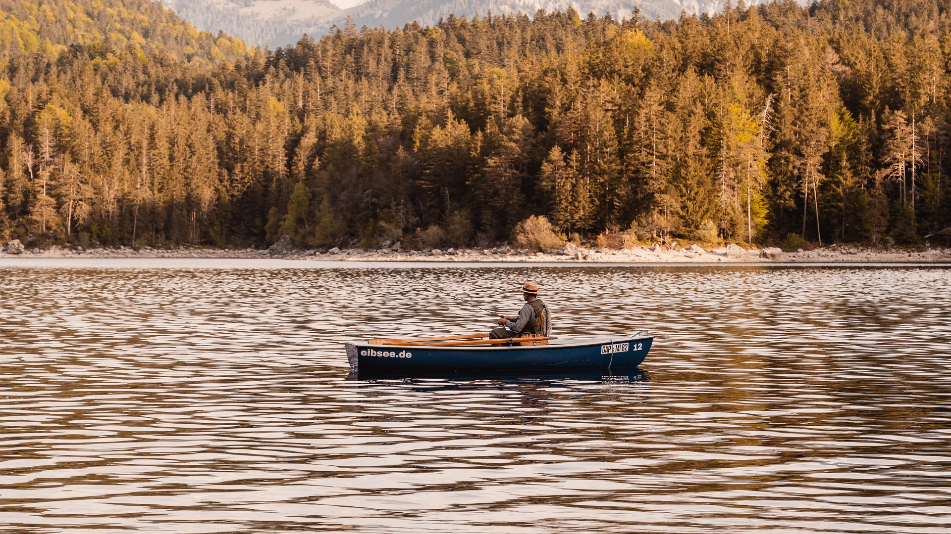 Eibsee Hotel: die stille Seite des Sees am Fuß der Zugspitze